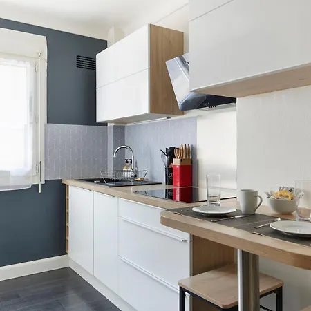 Les Capucines - Appt Proche Talensac Avec Parking Апартаменты