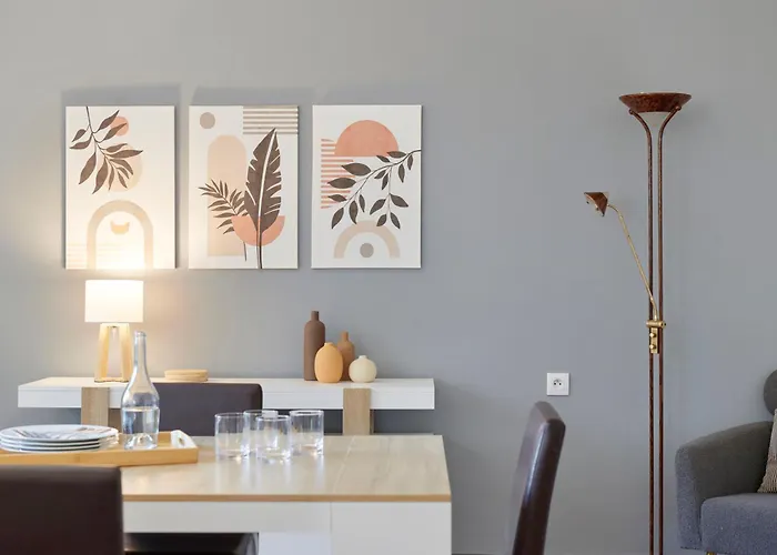 Les Capucines - Appt Proche Talensac Avec Parking * Nantes