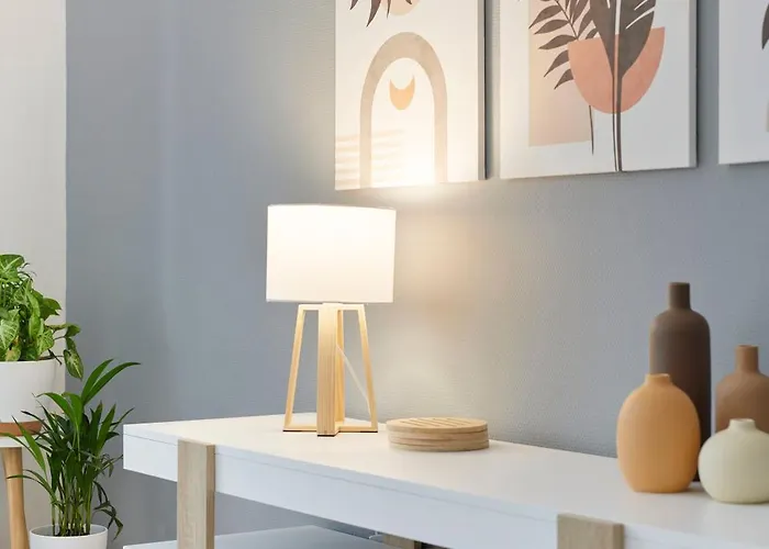 Les Capucines - Appt Proche Talensac Avec Parking