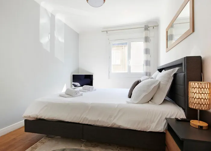 Les Capucines - Appt Proche Talensac Avec Parking Nantes